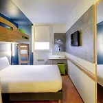 Ibis Budget Malmaison 2*